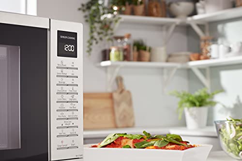 Panasonic Solo Inverter Microwave Oven